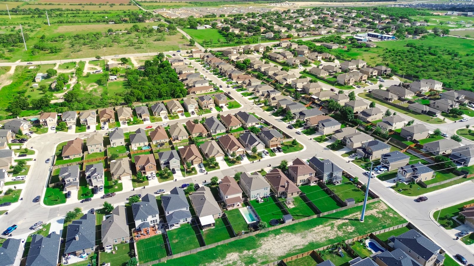 Aerial shot of central Texas homes