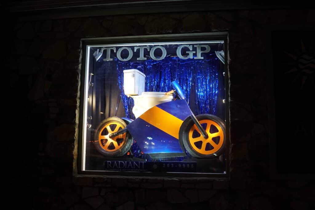 Photo of the bike and toilet display at Radiant's shop in Austin